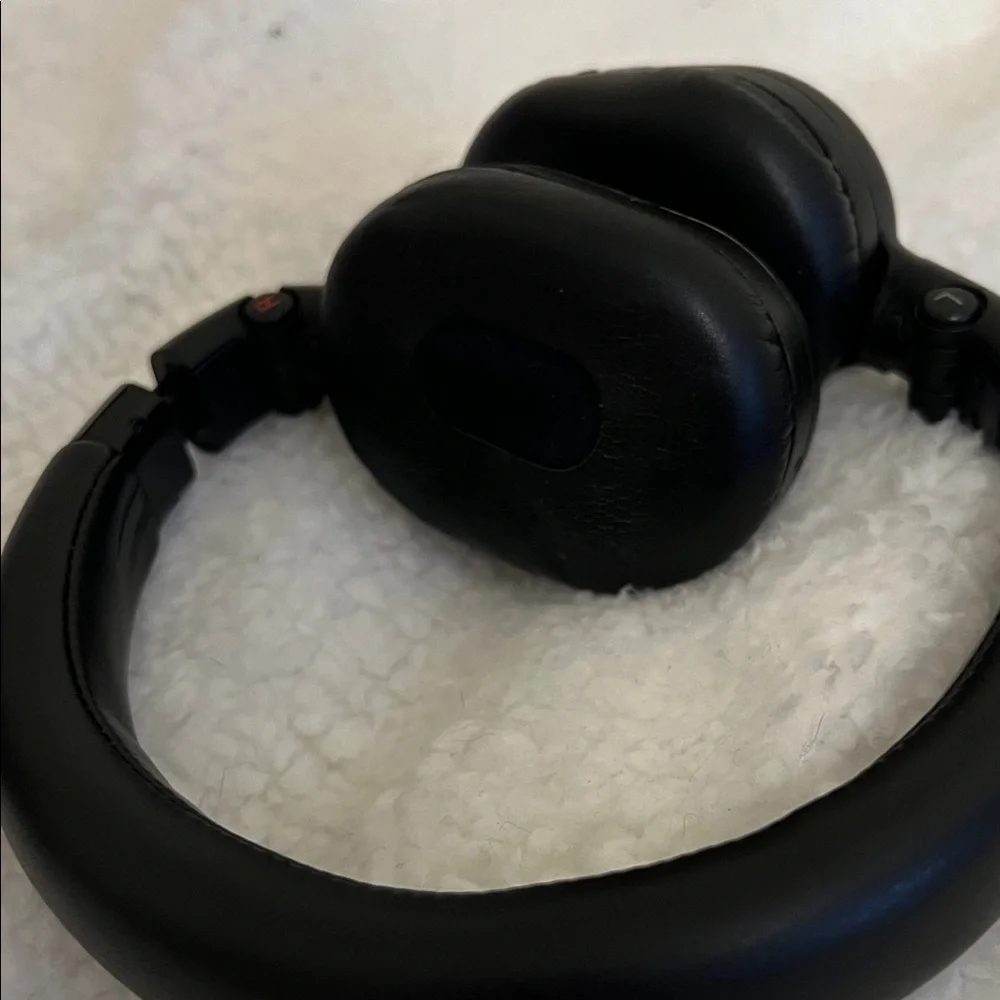 Sony Black Wired Headphones